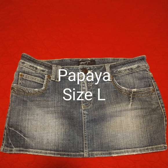 Jean skirts lot of 5 - Picture 4 of 6